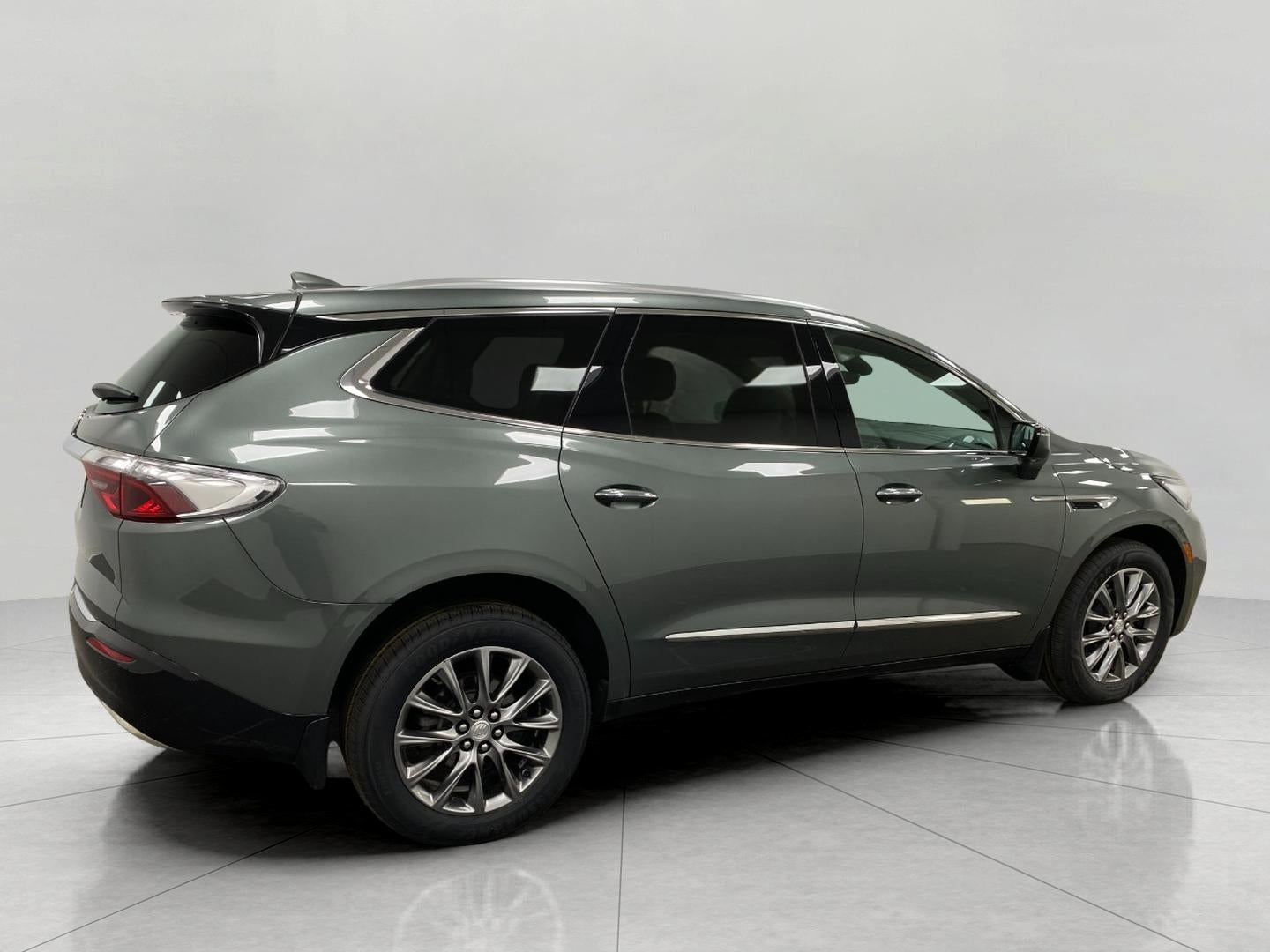 2023 Buick Enclave AWD 4dr Premium