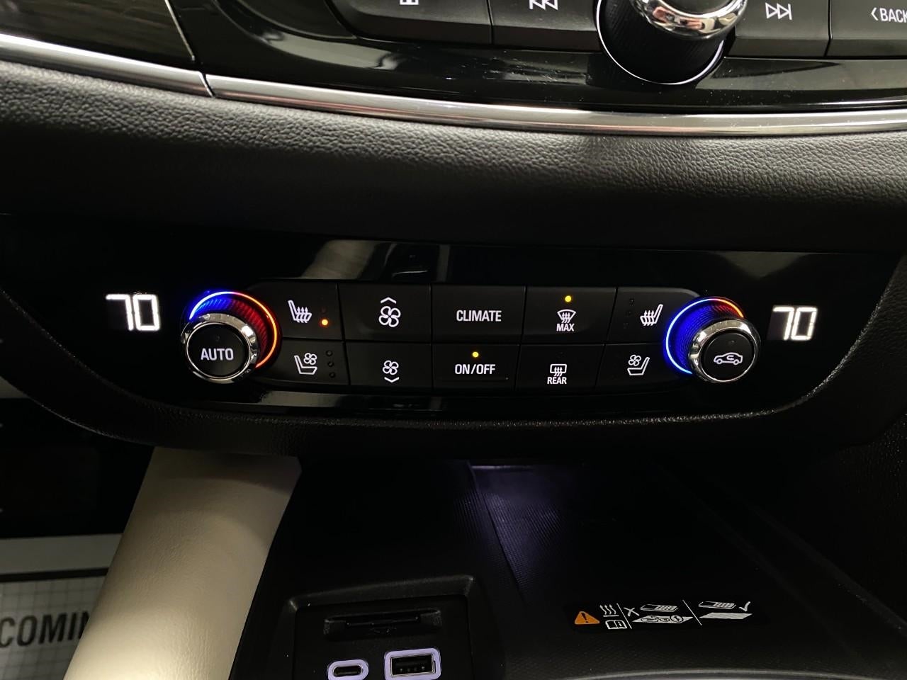 2023 Buick Enclave AWD 4dr Premium