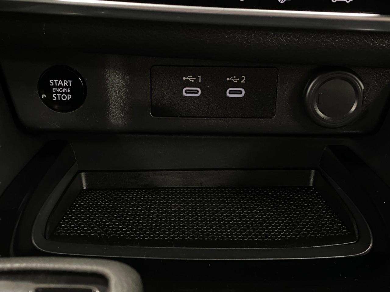 2025 Nissan Rogue AWD SV