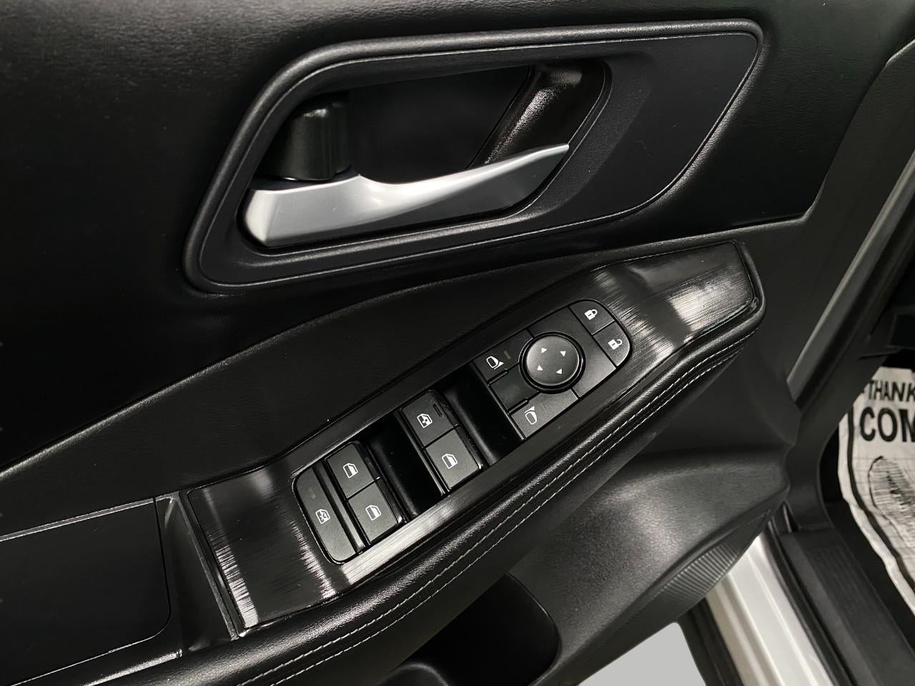 2025 Nissan Rogue AWD SV