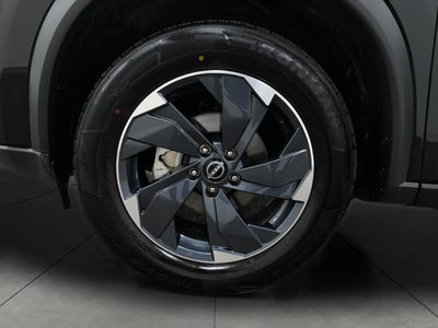 2025 Nissan Rogue AWD SV