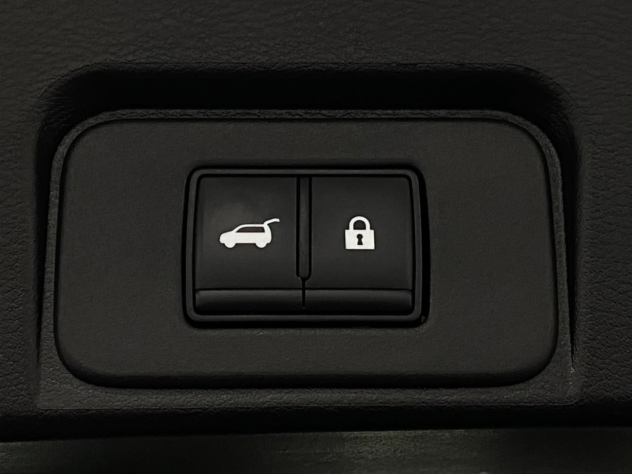 2025 Nissan Rogue AWD SV