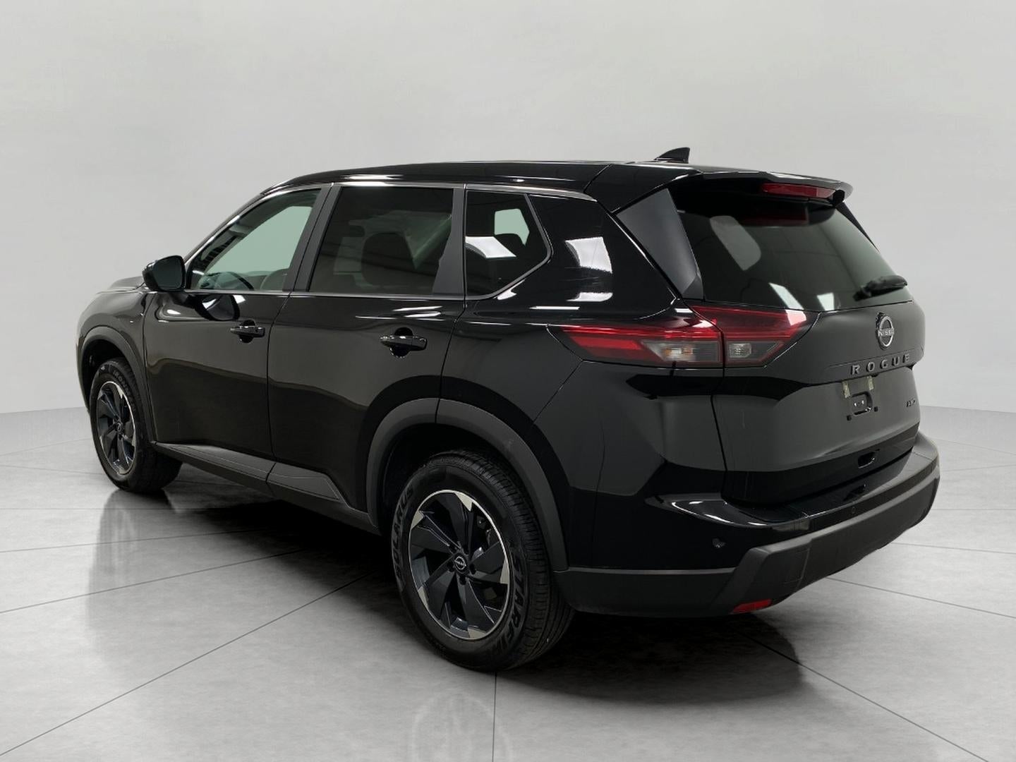 2025 Nissan Rogue AWD SV