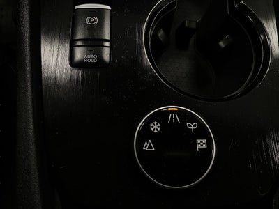 2025 Nissan Rogue AWD SV