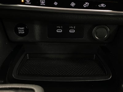 2025 Nissan Rogue AWD SV