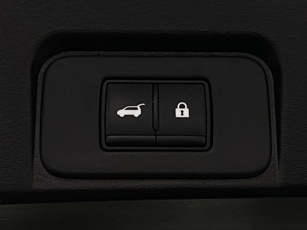 2025 Nissan Rogue AWD SV