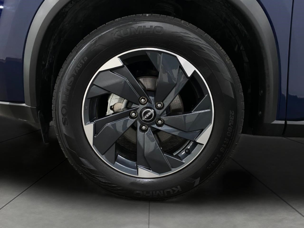2025 Nissan Rogue AWD SV