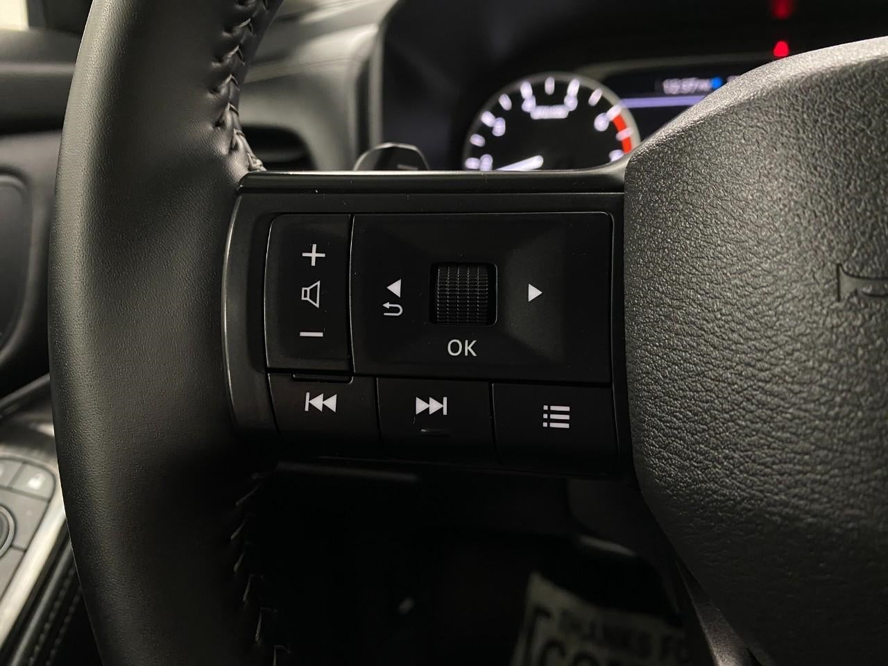 2025 Nissan Rogue AWD SV