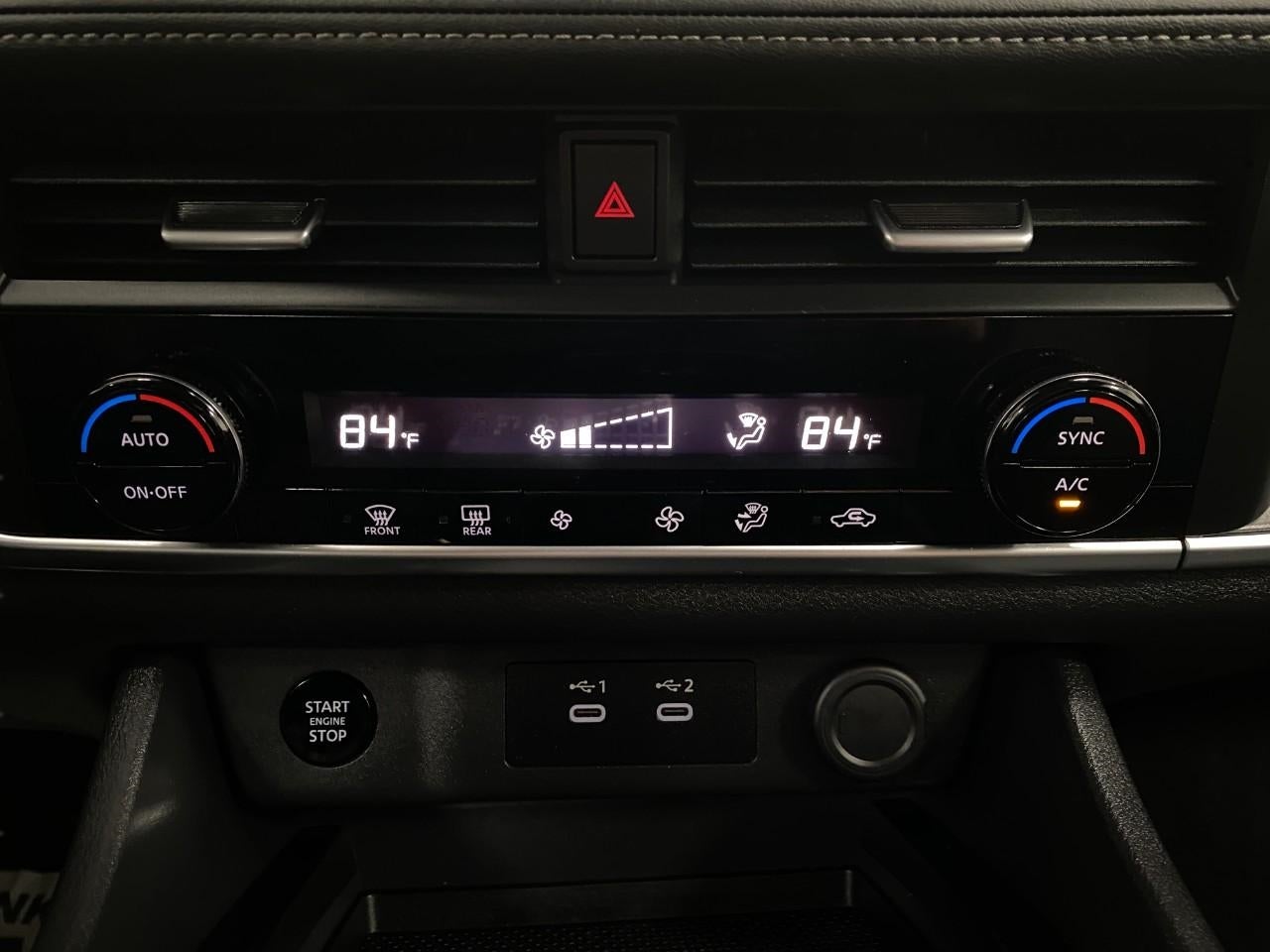 2025 Nissan Rogue AWD SV