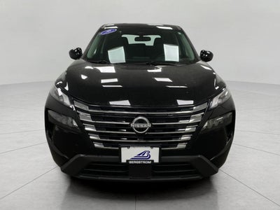 2025 Nissan Rogue AWD SV