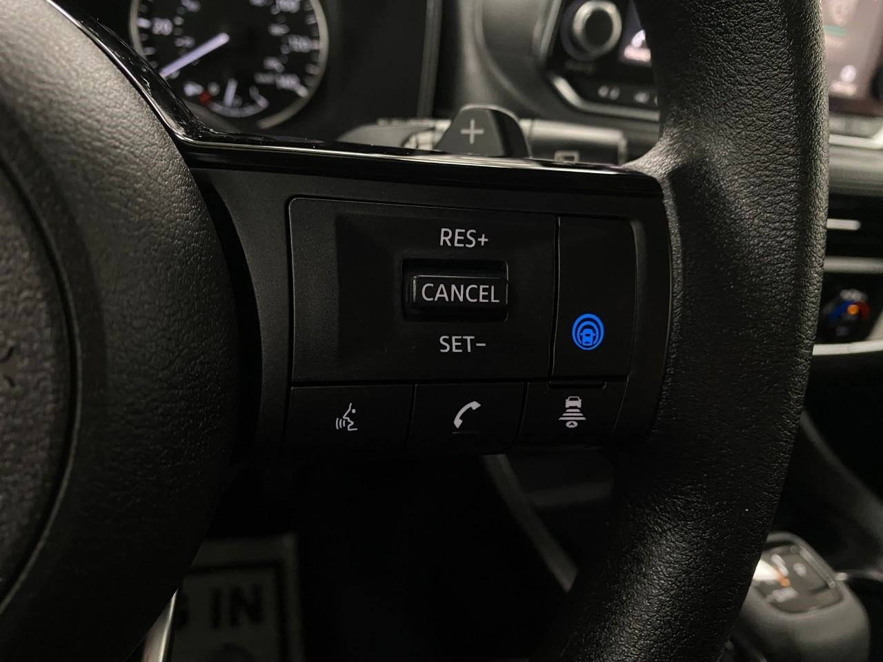 2023 Nissan Rogue AWD SV