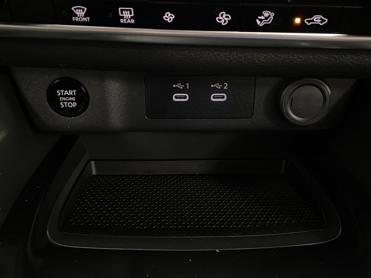 2025 Nissan Rogue AWD SV
