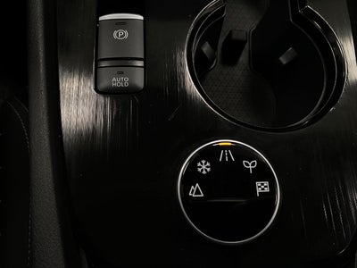 2025 Nissan Rogue AWD SV