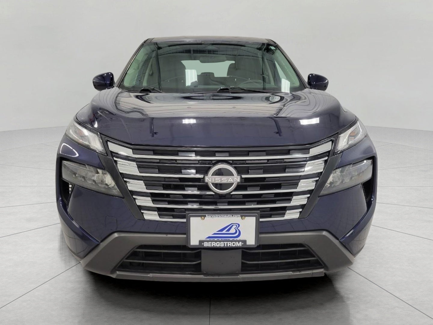 2025 Nissan Rogue AWD SV
