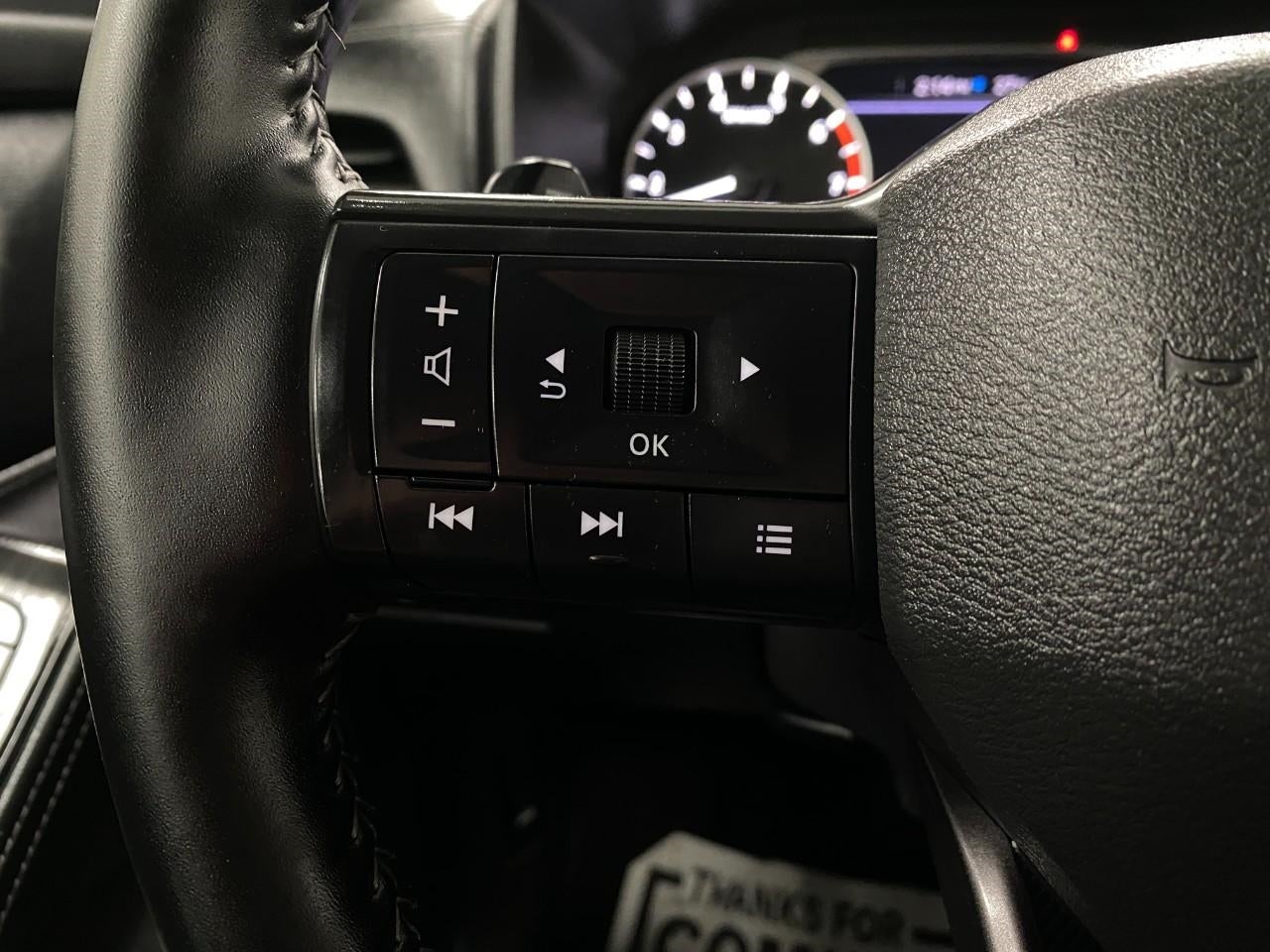 2025 Nissan Rogue AWD SV