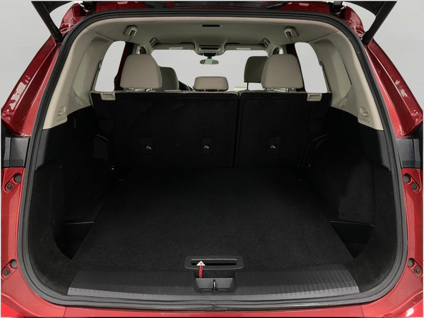 2025 Nissan Rogue AWD SV