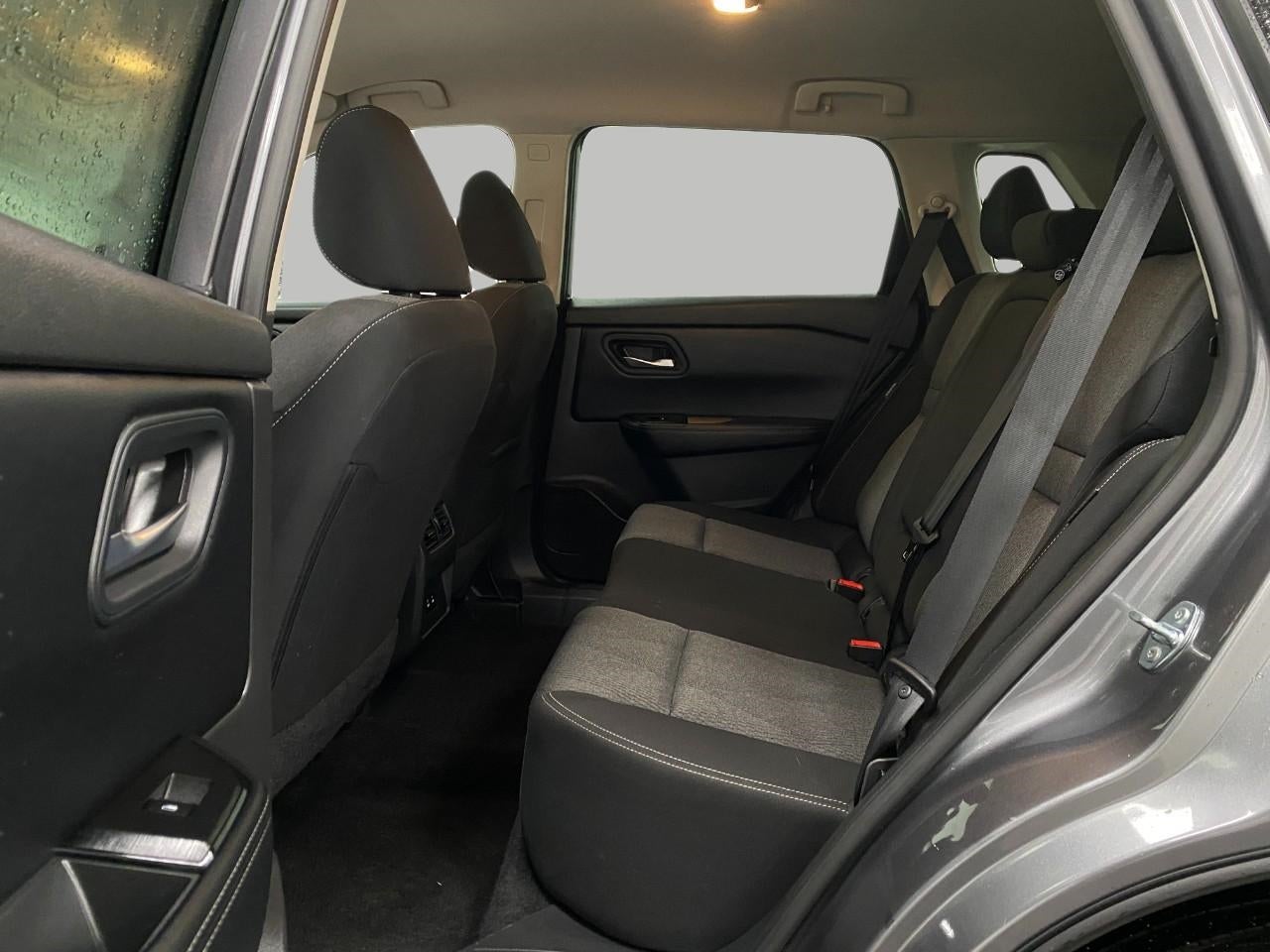 2025 Nissan Rogue AWD SV