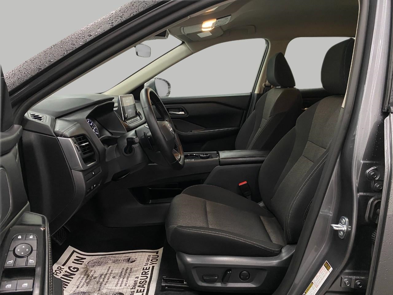 2025 Nissan Rogue AWD SV