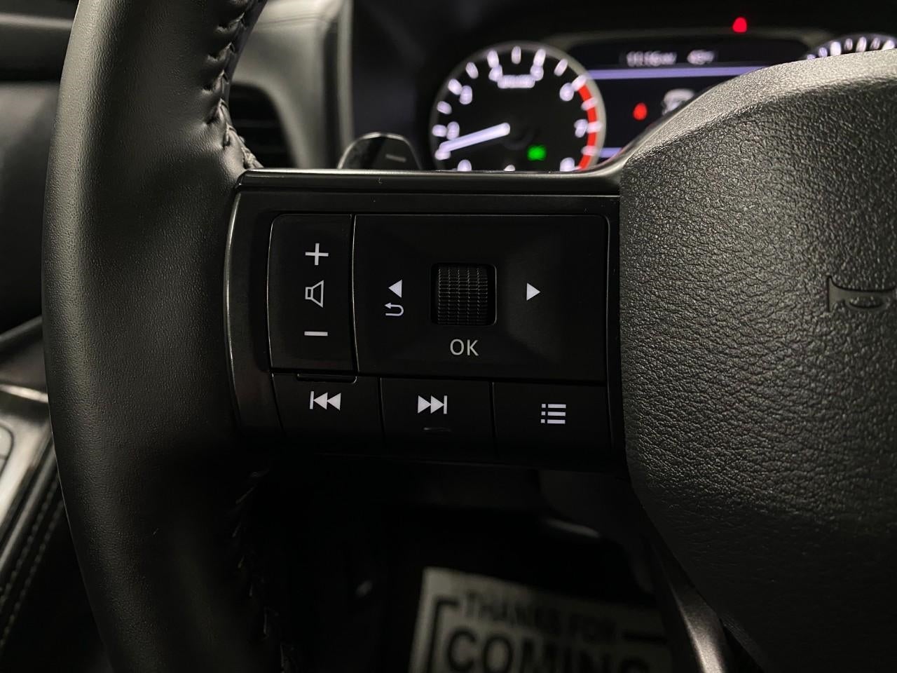 2025 Nissan Rogue AWD SV