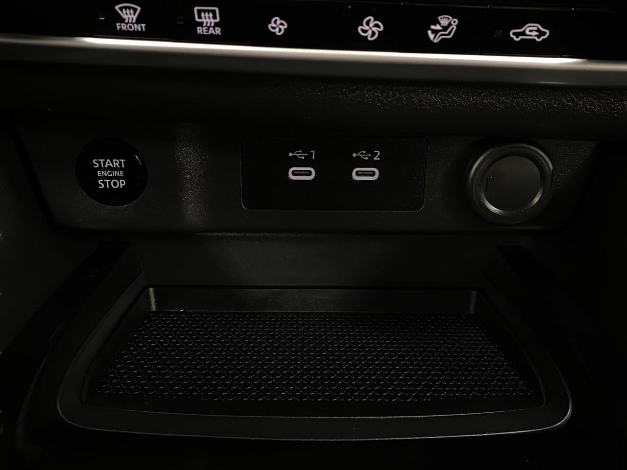 2025 Nissan Rogue AWD SV