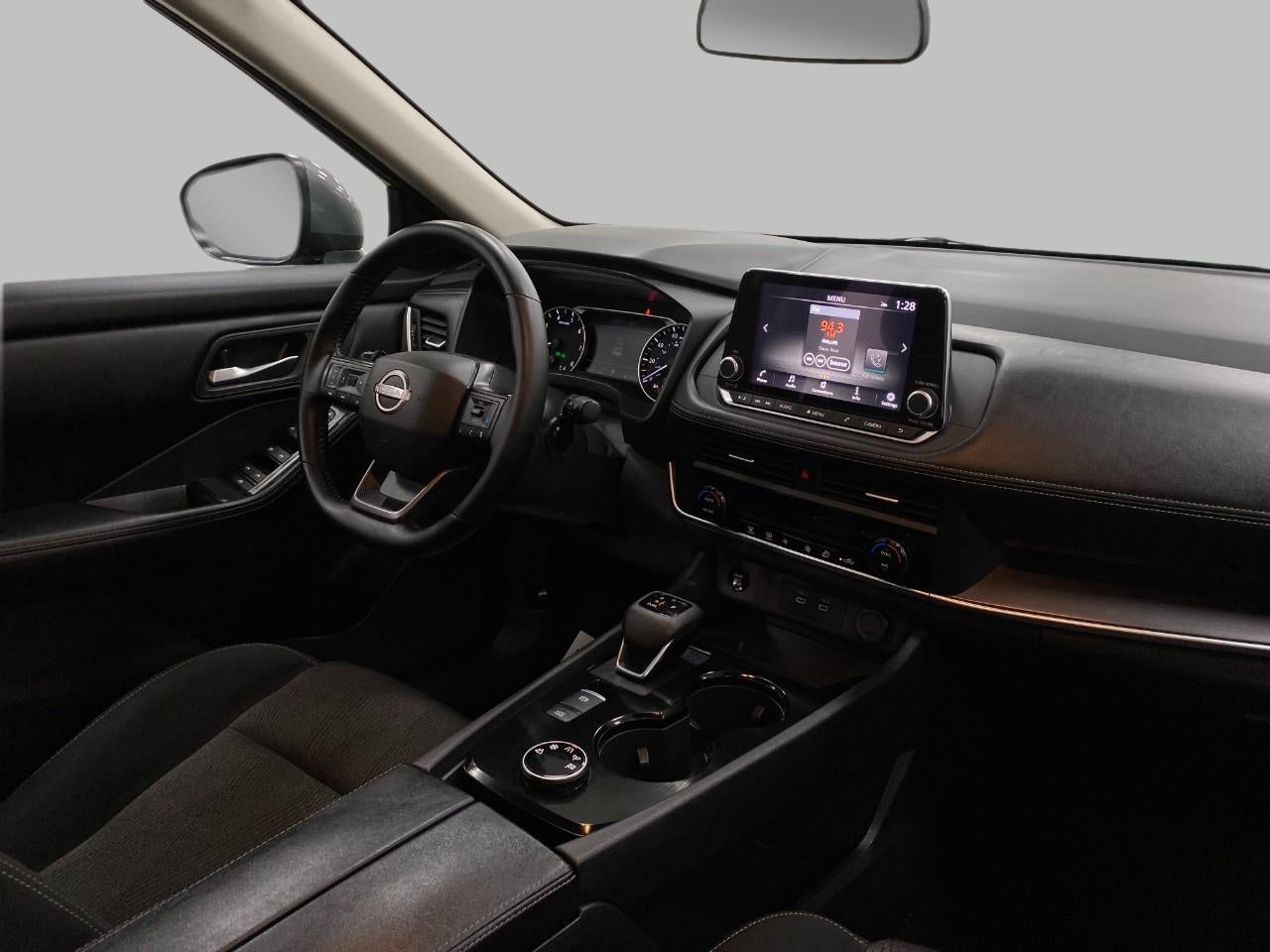 2025 Nissan Rogue AWD SV