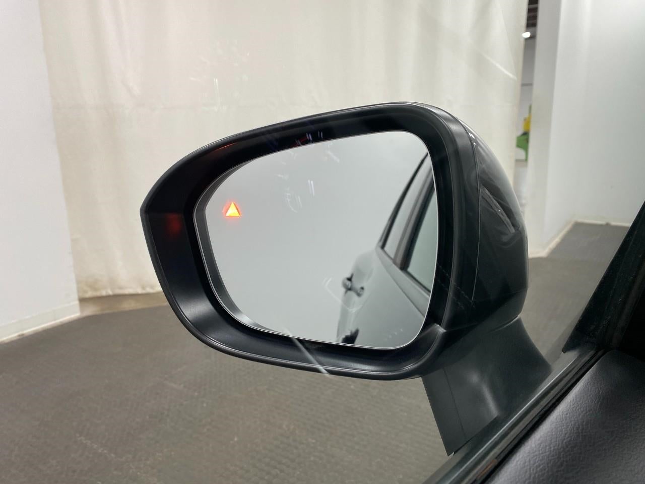 2025 Nissan Rogue AWD SV