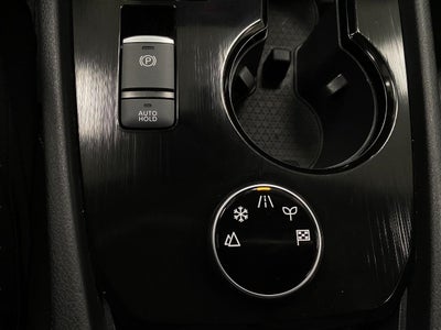 2025 Nissan Rogue AWD SV