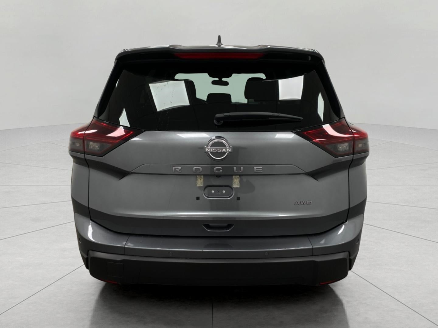 2025 Nissan Rogue AWD SV
