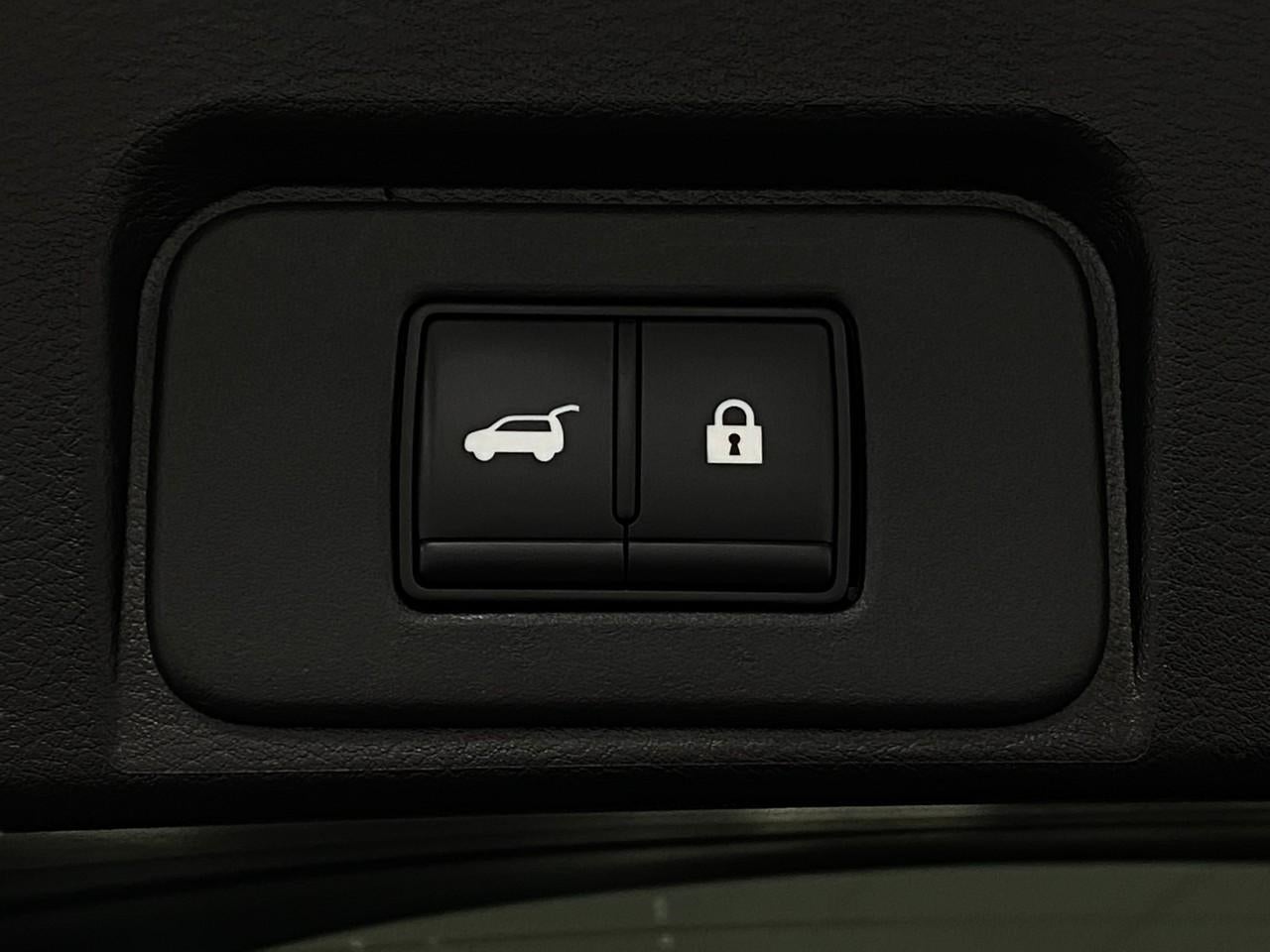 2025 Nissan Rogue AWD SV