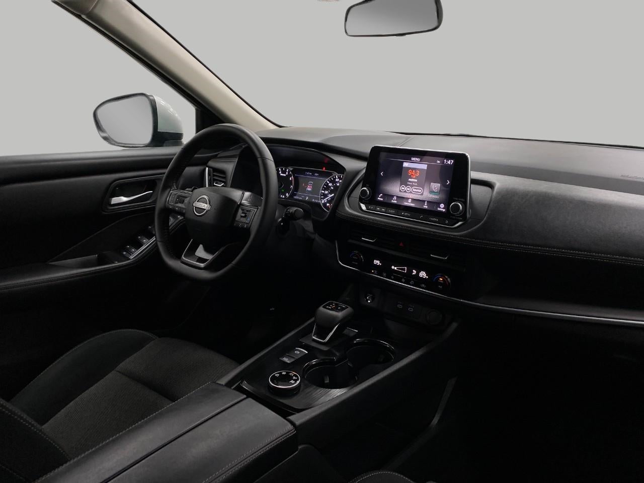 2025 Nissan Rogue AWD SV