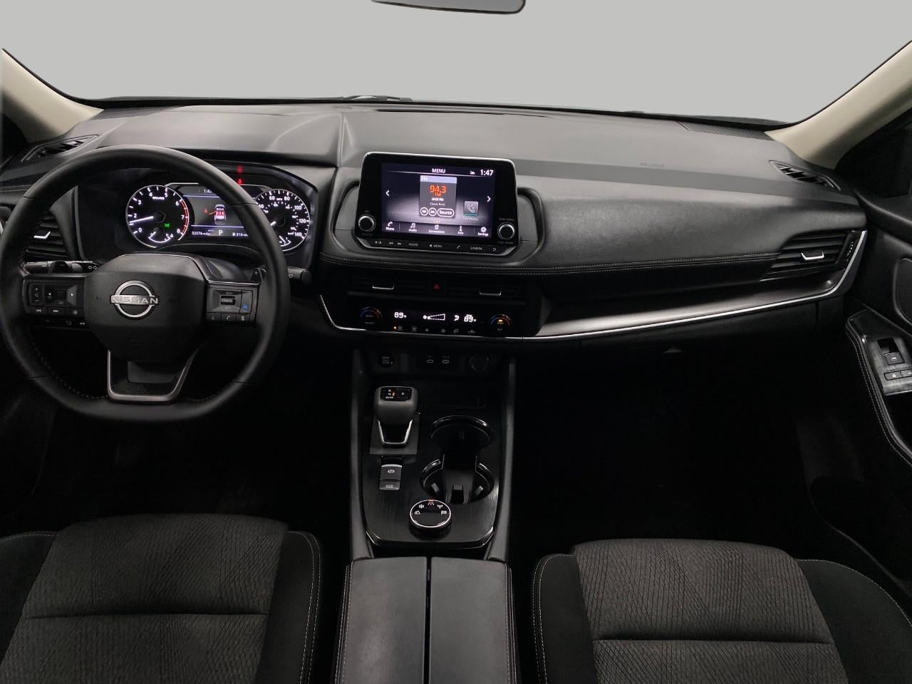2025 Nissan Rogue AWD SV