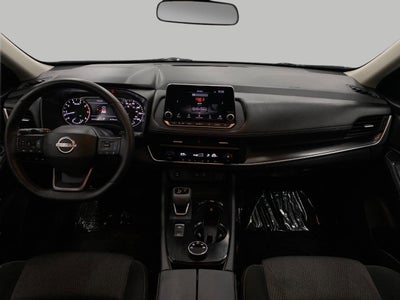 2025 Nissan Rogue AWD SV