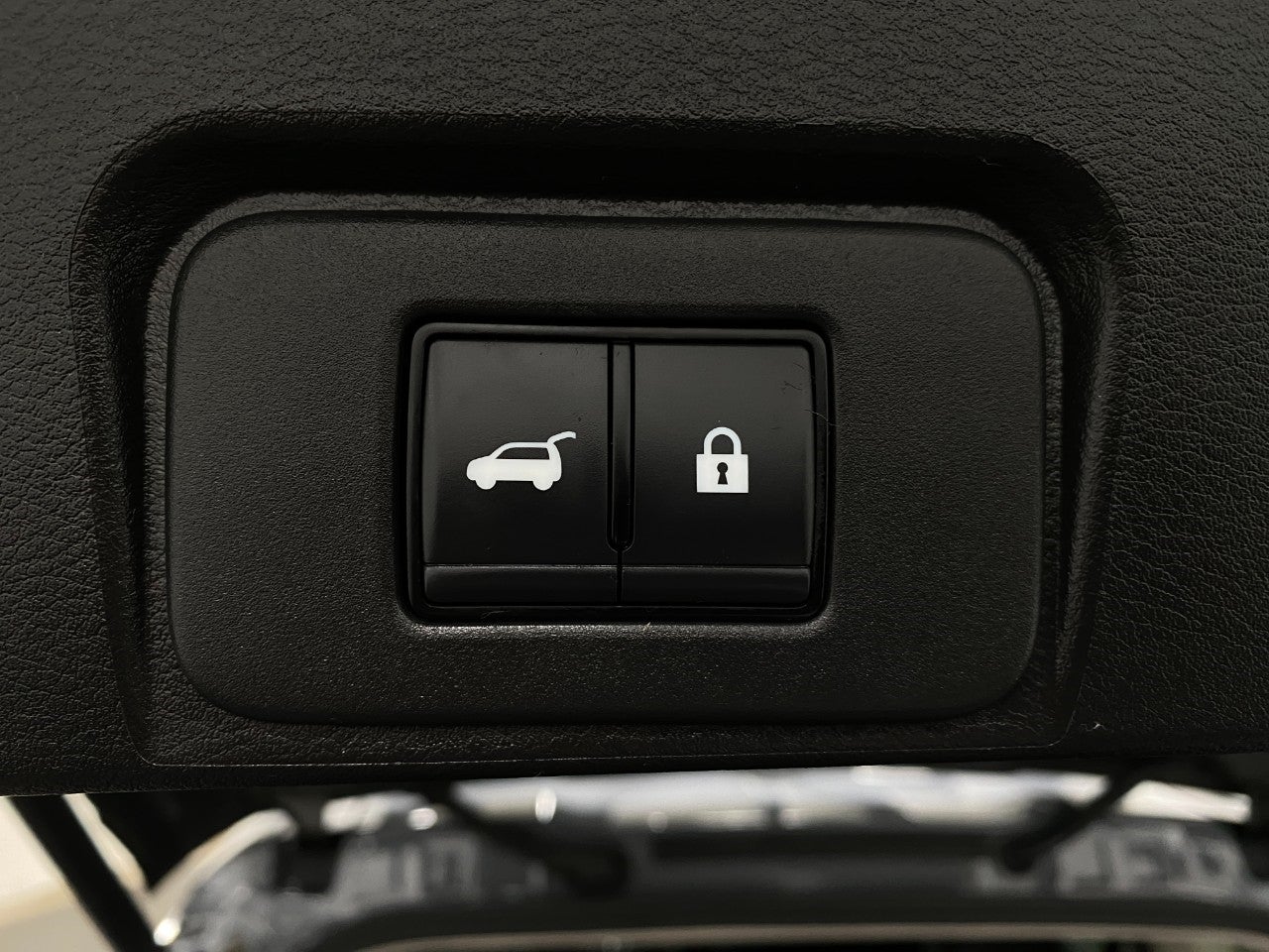 2025 Nissan Rogue AWD Rock Creek