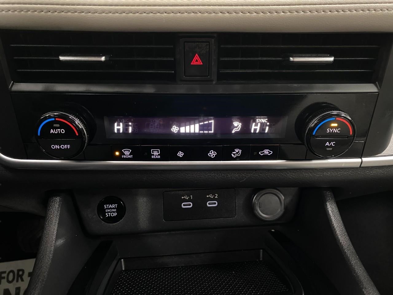 2025 Nissan Rogue AWD SV