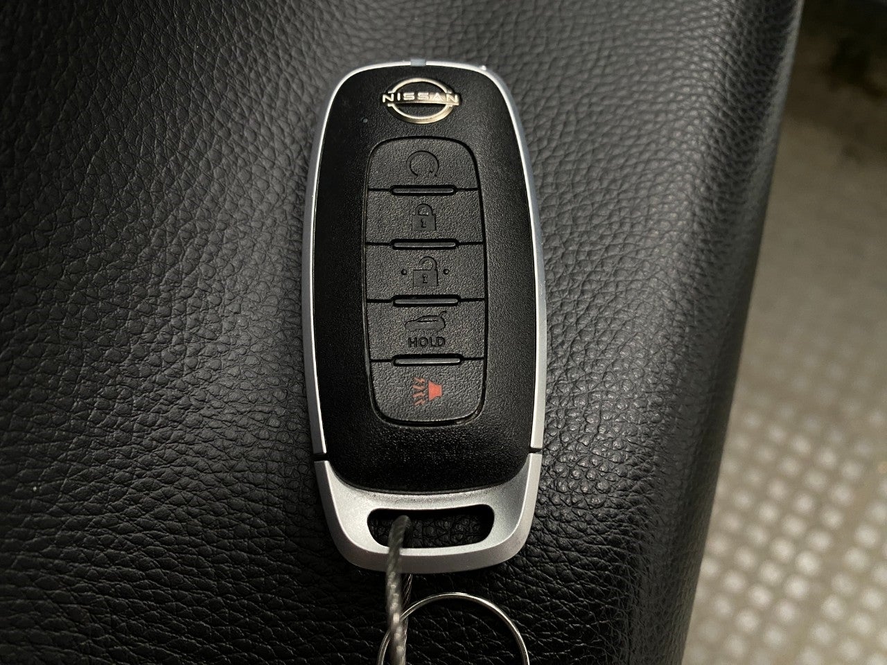 2025 Nissan Pathfinder SV 4WD