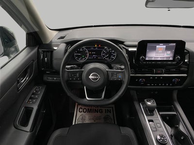 2024 Nissan Pathfinder SV 4WD