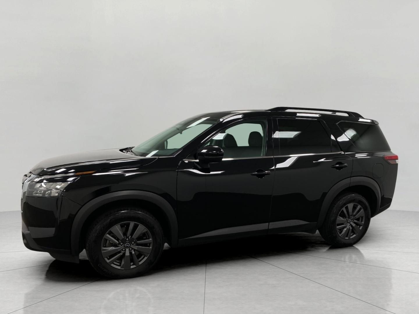 2024 Nissan Pathfinder SV 4WD