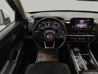 2025 Nissan Pathfinder SV 4WD