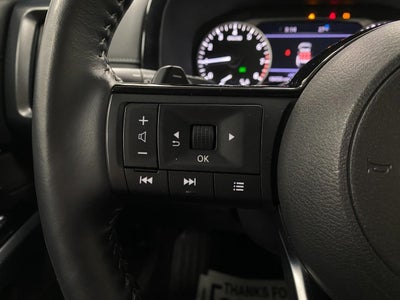 2025 Nissan Pathfinder SL 4WD