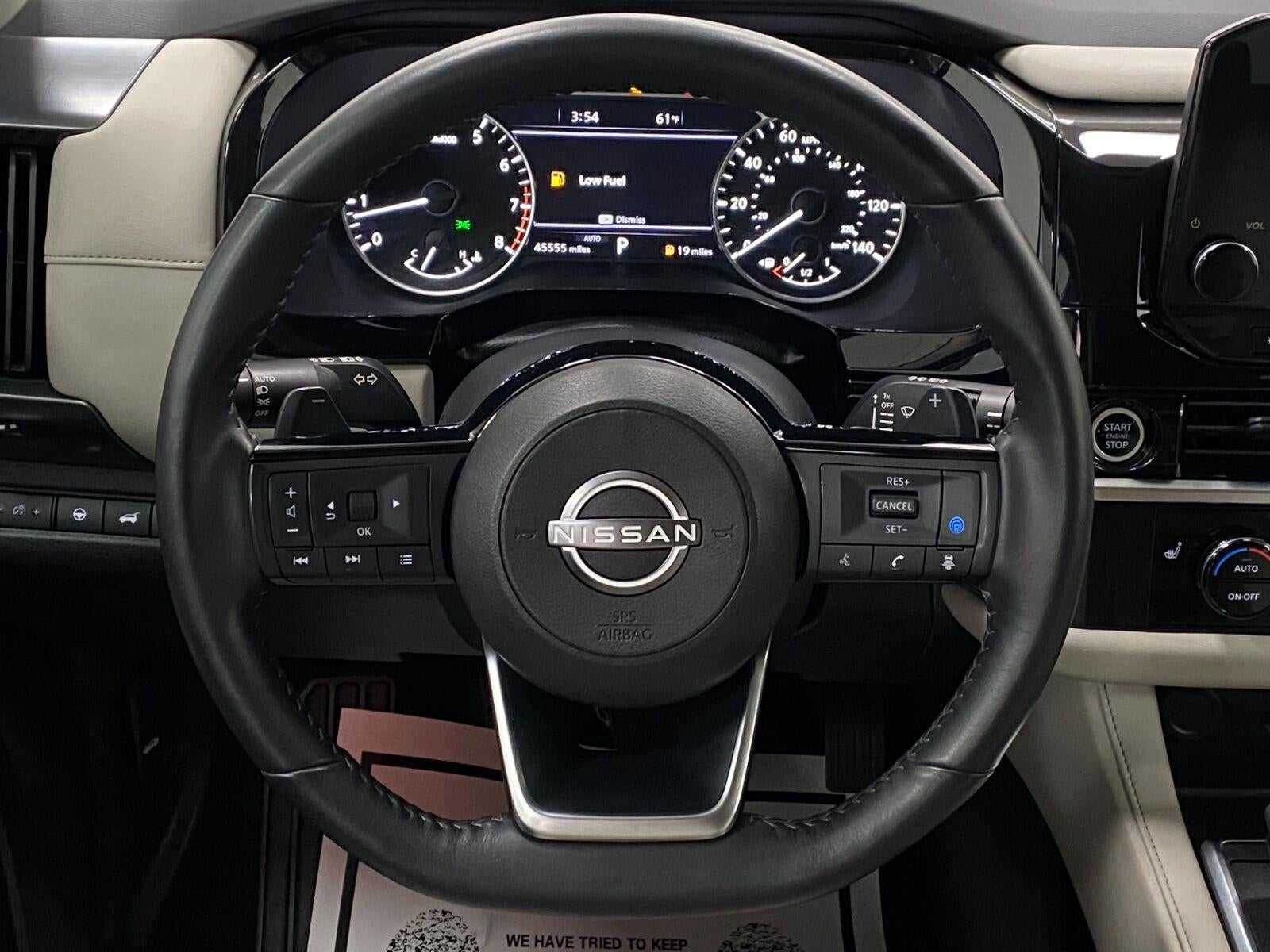2023 Nissan Pathfinder SL 4WD