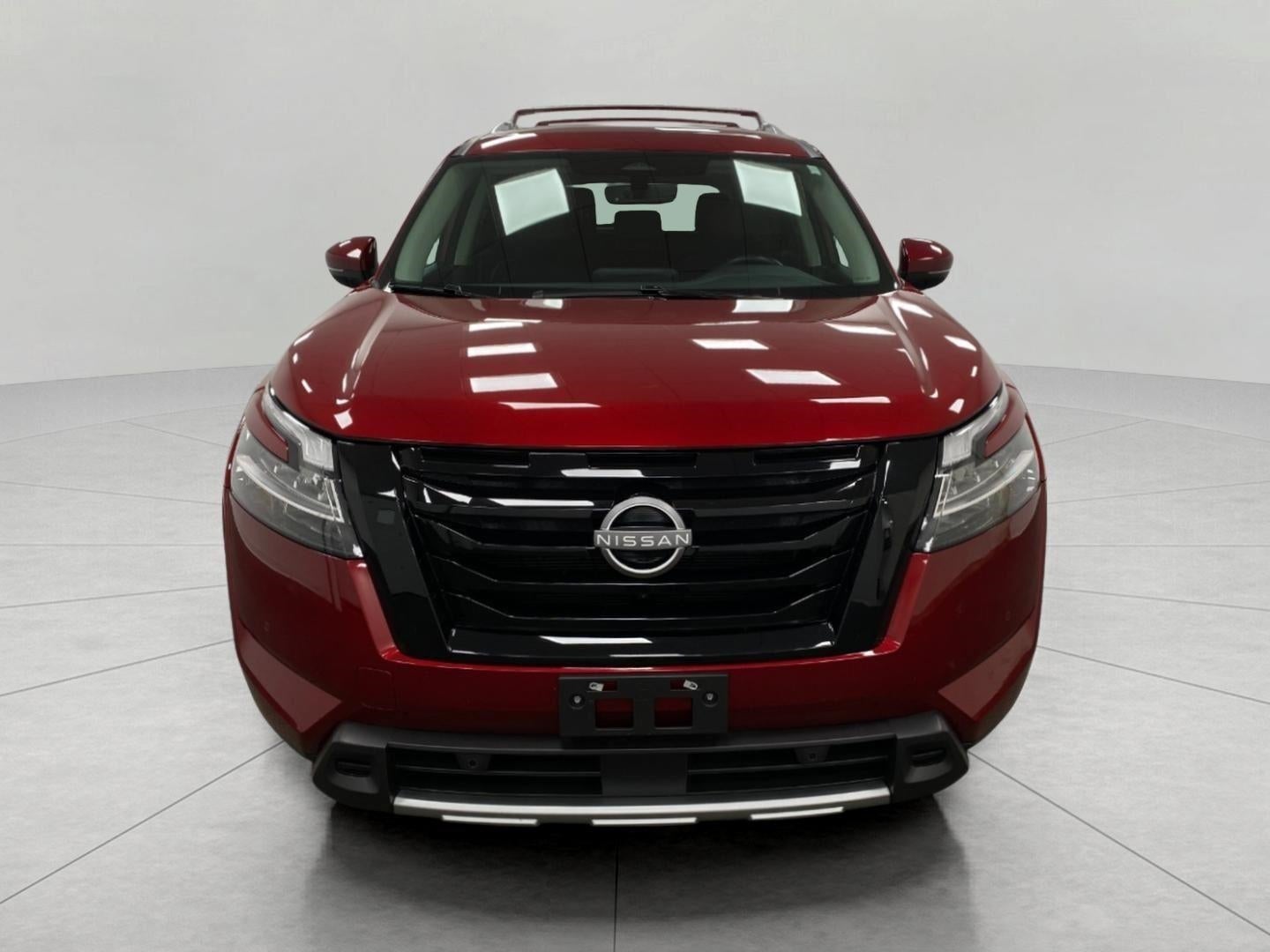 2024 Nissan Pathfinder SL 4WD