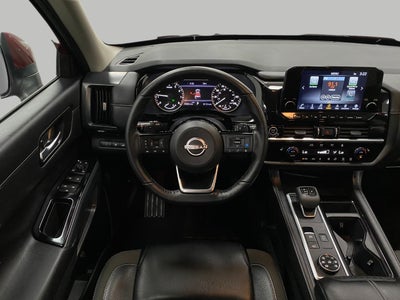 2024 Nissan Pathfinder SL 4WD