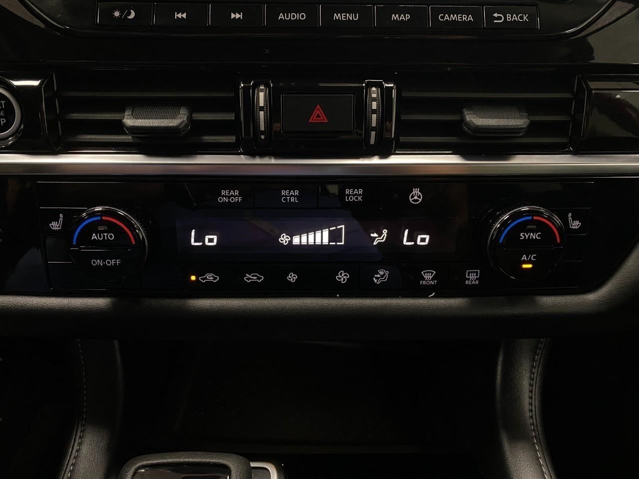 2024 Nissan Pathfinder SL 4WD