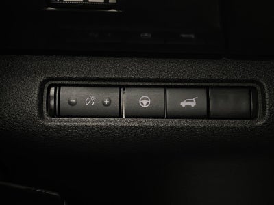 2022 Nissan Pathfinder SL 4WD