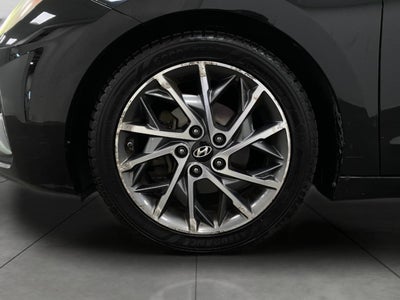2019 Hyundai Elantra Limited Auto
