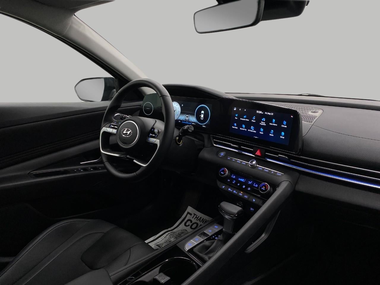 2023 Hyundai Elantra Limited IVT