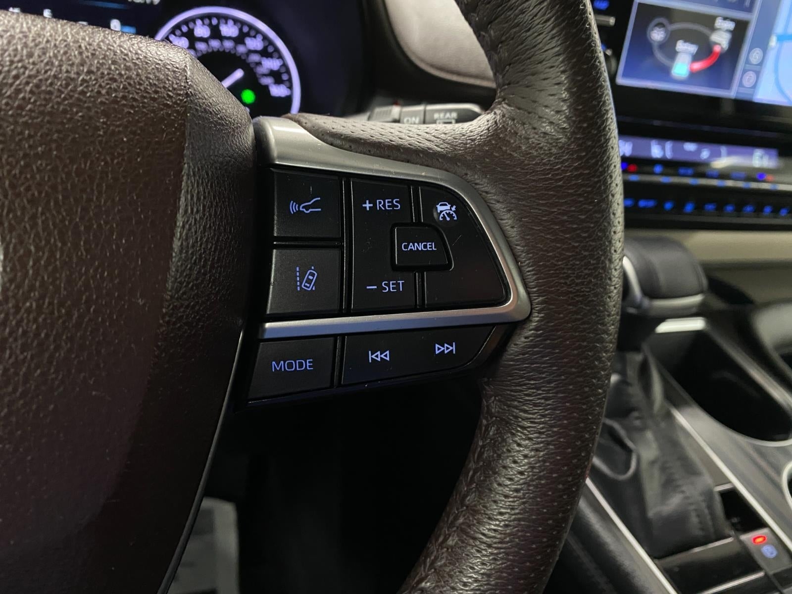 2022 Toyota Sienna Platinum AWD 7-Passenger
