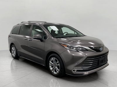 2022 Toyota Sienna Platinum AWD 7-Passenger
