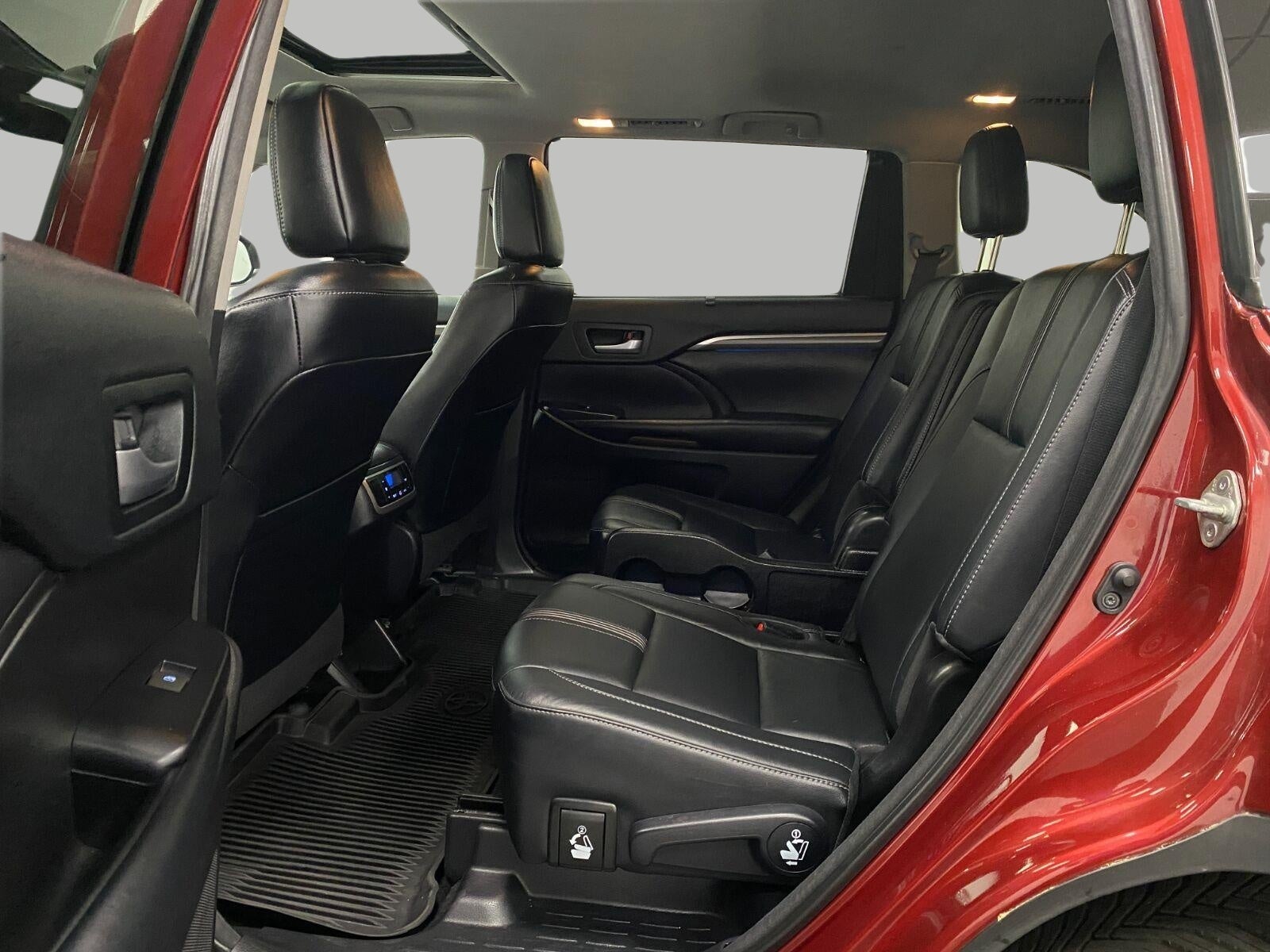 2018 Toyota Highlander XLE V6 AWD