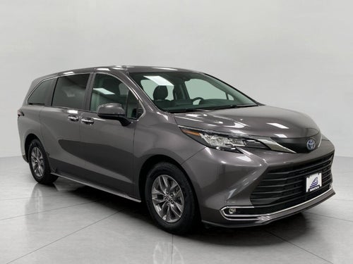 2023 Toyota Sienna XLE AWD 7-Passenger